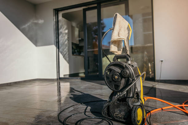 Spring Cleaning in Lauderdale By The Sea, FL